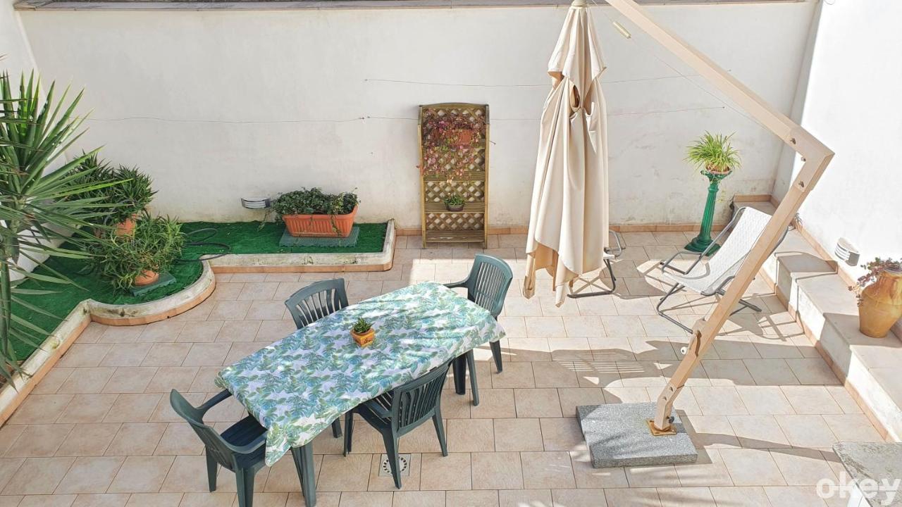 Garden House - Casa Vacanze Bari Exterior foto